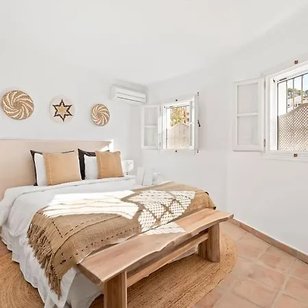 Apartment Fantastic Townhouse In La Heredia And Pools Rdr460